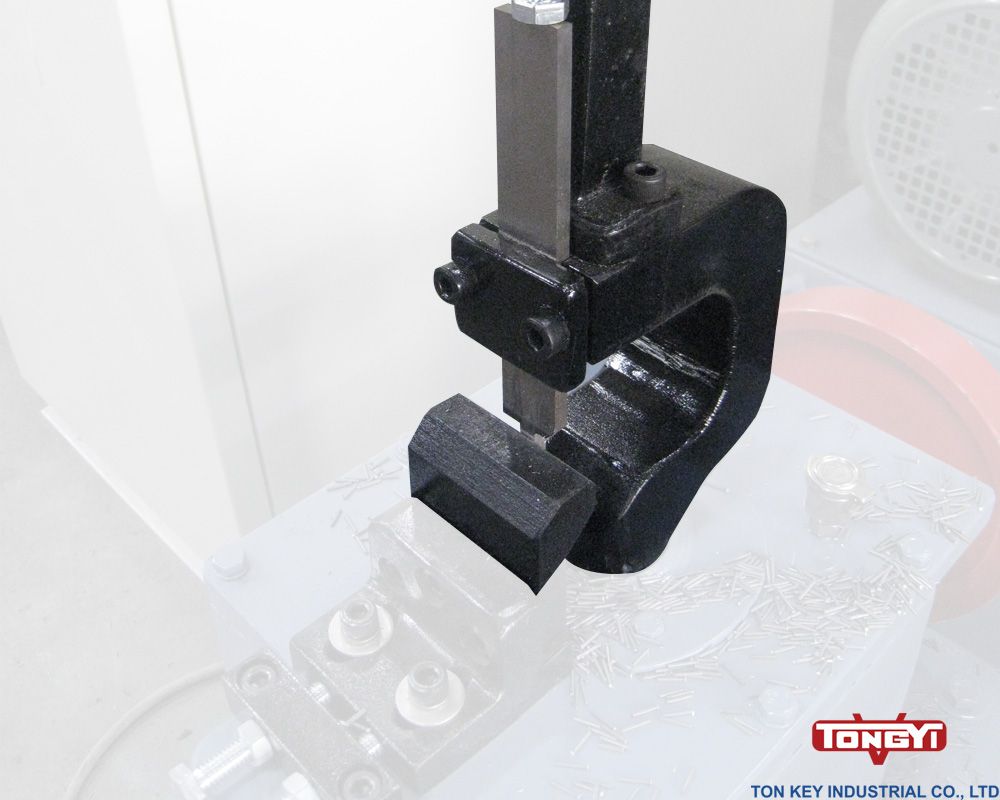 Auto Trimming Machine / Manual Trimming Machine Equipment and Machinery